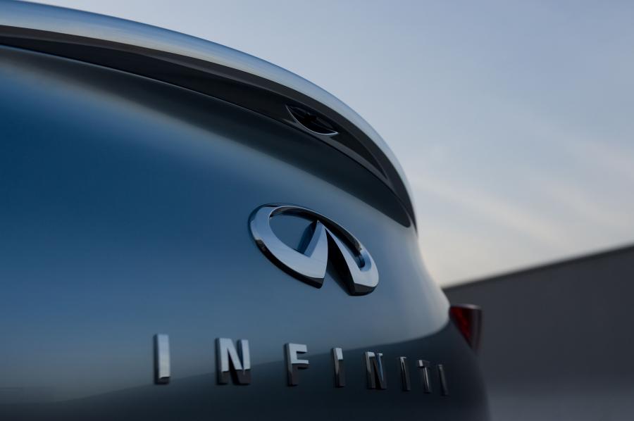  Infiniti Essence Concept 2009 года  (фото 56 из 84)